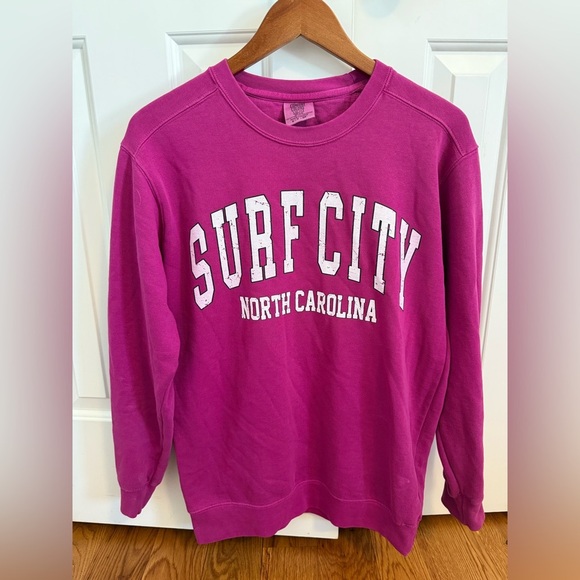Surf City North Carolina NC Comfort Colors Sweatshirt Size Small - Picture 1 of 7